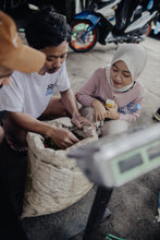 Load image into Gallery viewer, Indonesia - Ijen Highlands